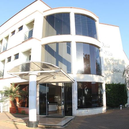 Bella Vista Park Hotel 伊利亚索尔泰拉 外观 照片