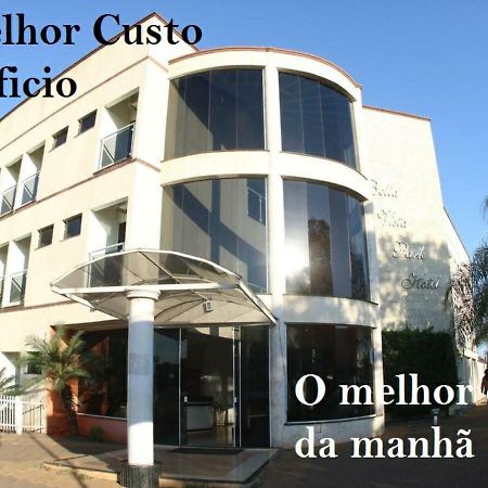 Bella Vista Park Hotel 伊利亚索尔泰拉 外观 照片