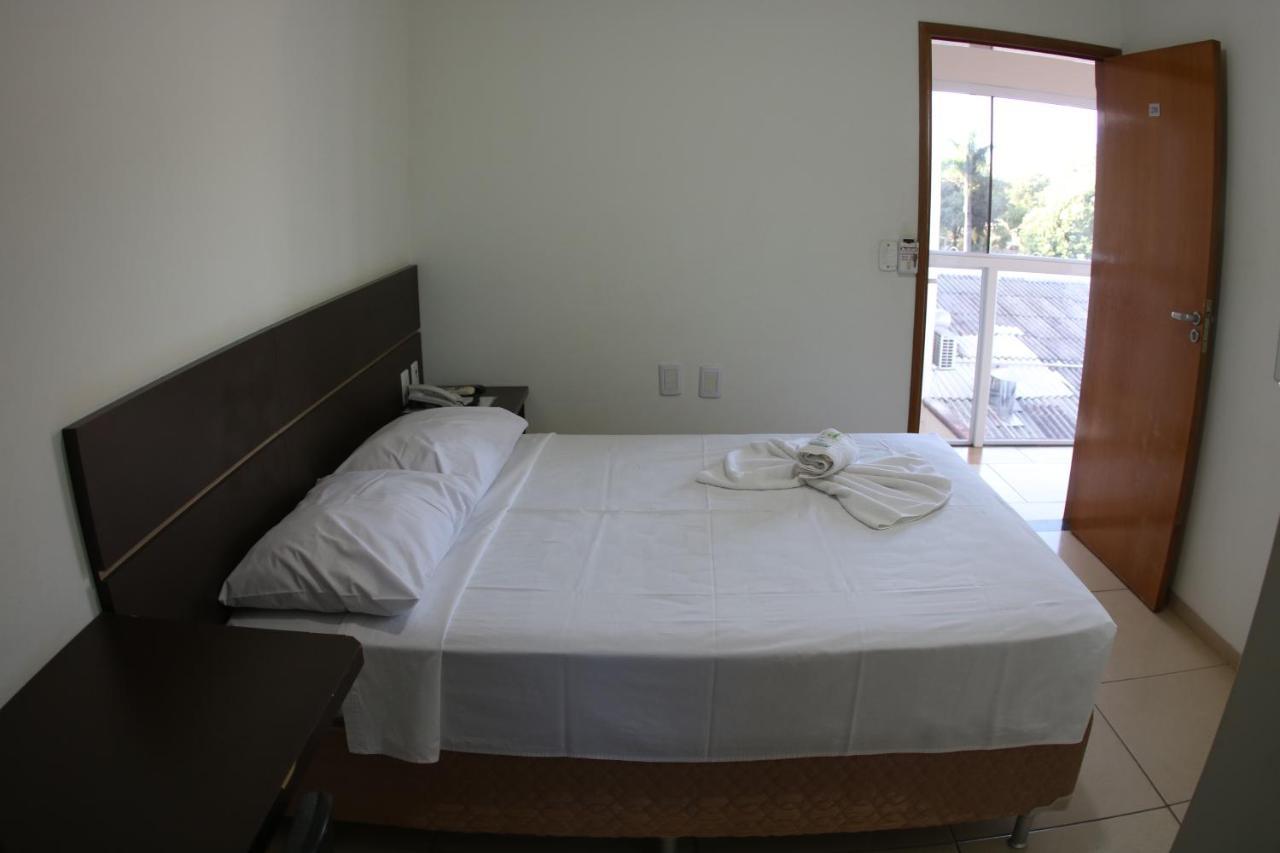 Bella Vista Park Hotel 伊利亚索尔泰拉 外观 照片